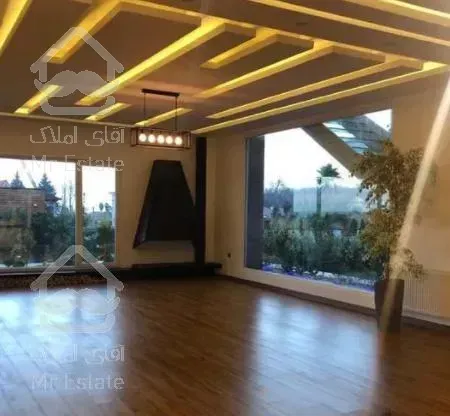 اصفهان ویلا ۵۰۰ متر زمین