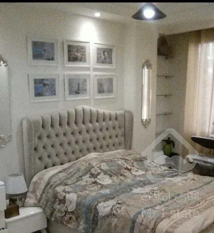 ۸۵ متر /۲ خواب/  مجتمع بنام منطقه / دو پارکینگ