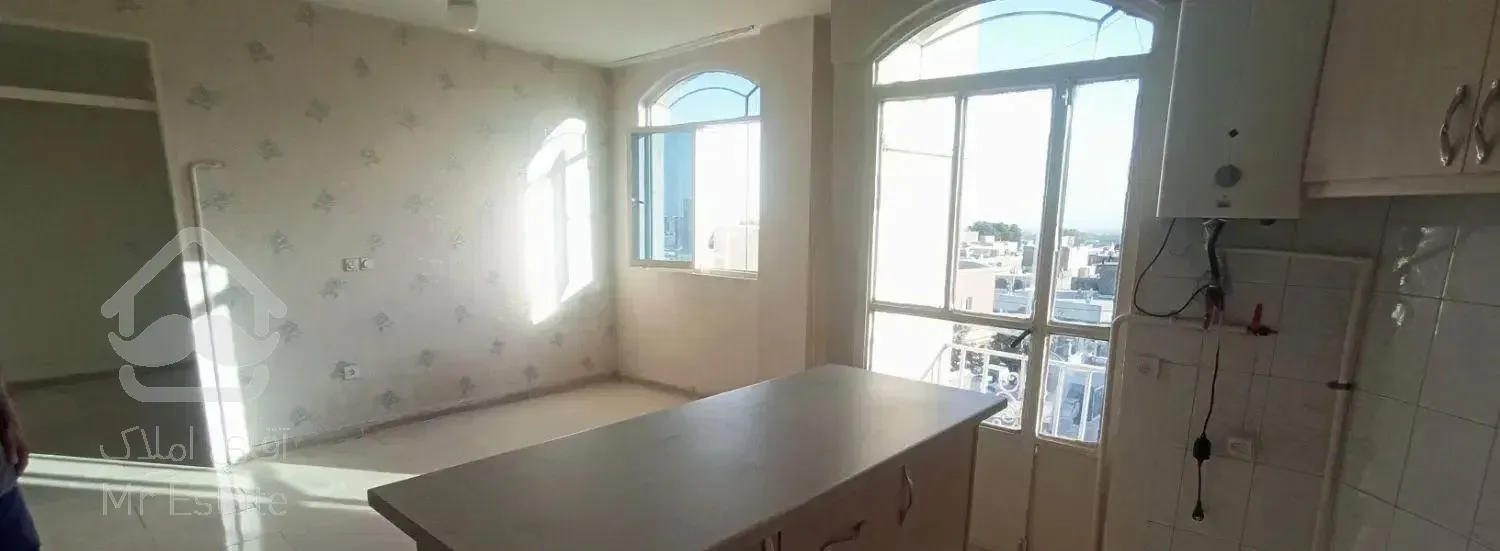 اجاره آپارتمان ۶۰ متری خوش نقشه و پر نور-جنوبی کن