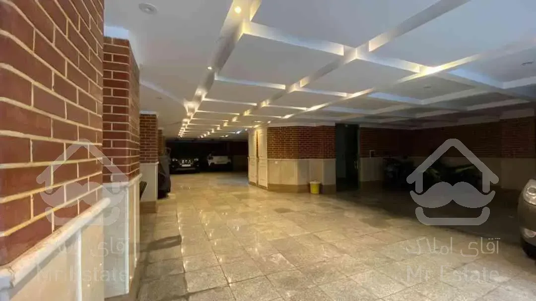 180 متر فرمانیه فول امکانات