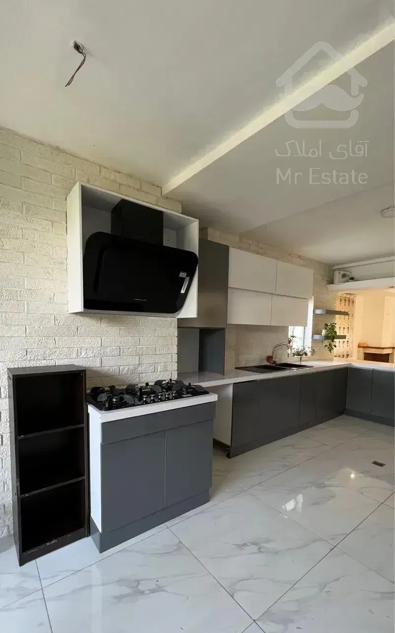 ویلا مدرن ۲۳۰ متری ، شهرک شیک با نگهبان