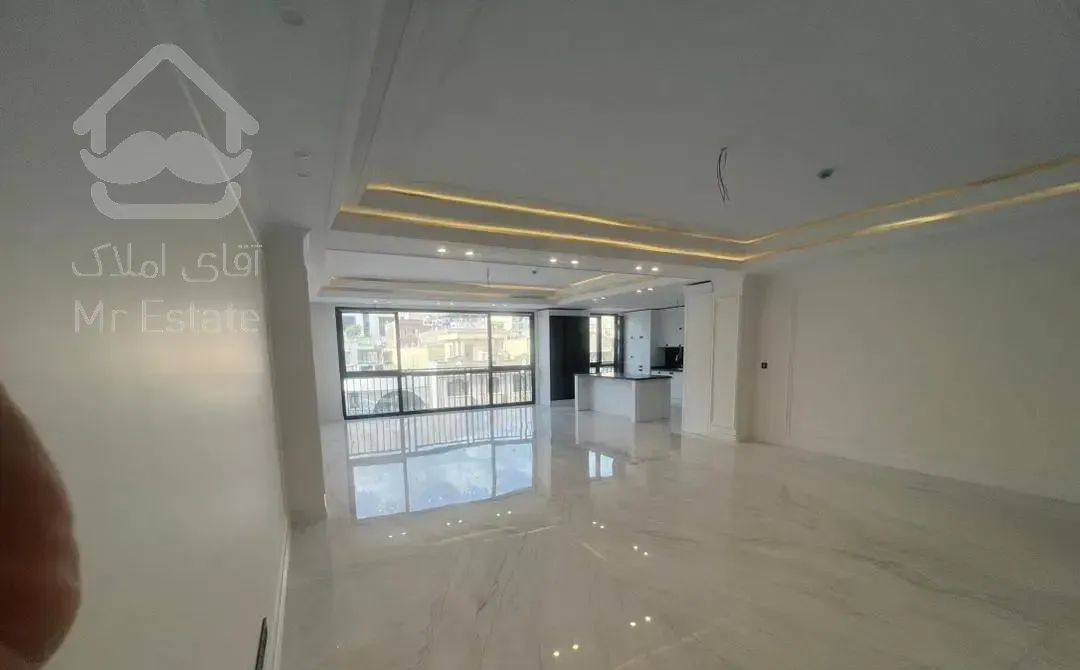اجاره 640 متر ساختمان دربست/بر خیابان/سند اداری