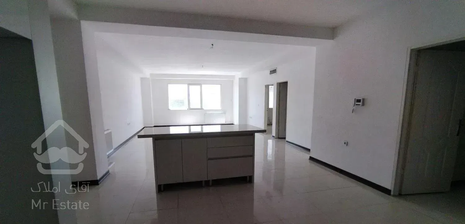 آپارتمان ۱۳۵ متری/ سه خواب /نزدیک مترو