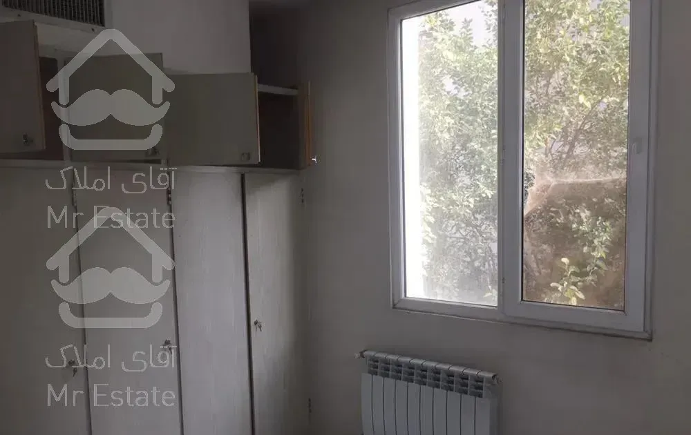 ١٠٠ متر* دو خواب* تخلیه* پارکینگ اختصاصی* گلشهر