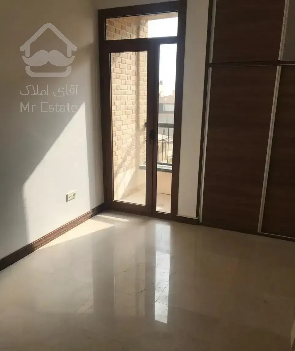 قیطریه پارک ۱۱۰ متر