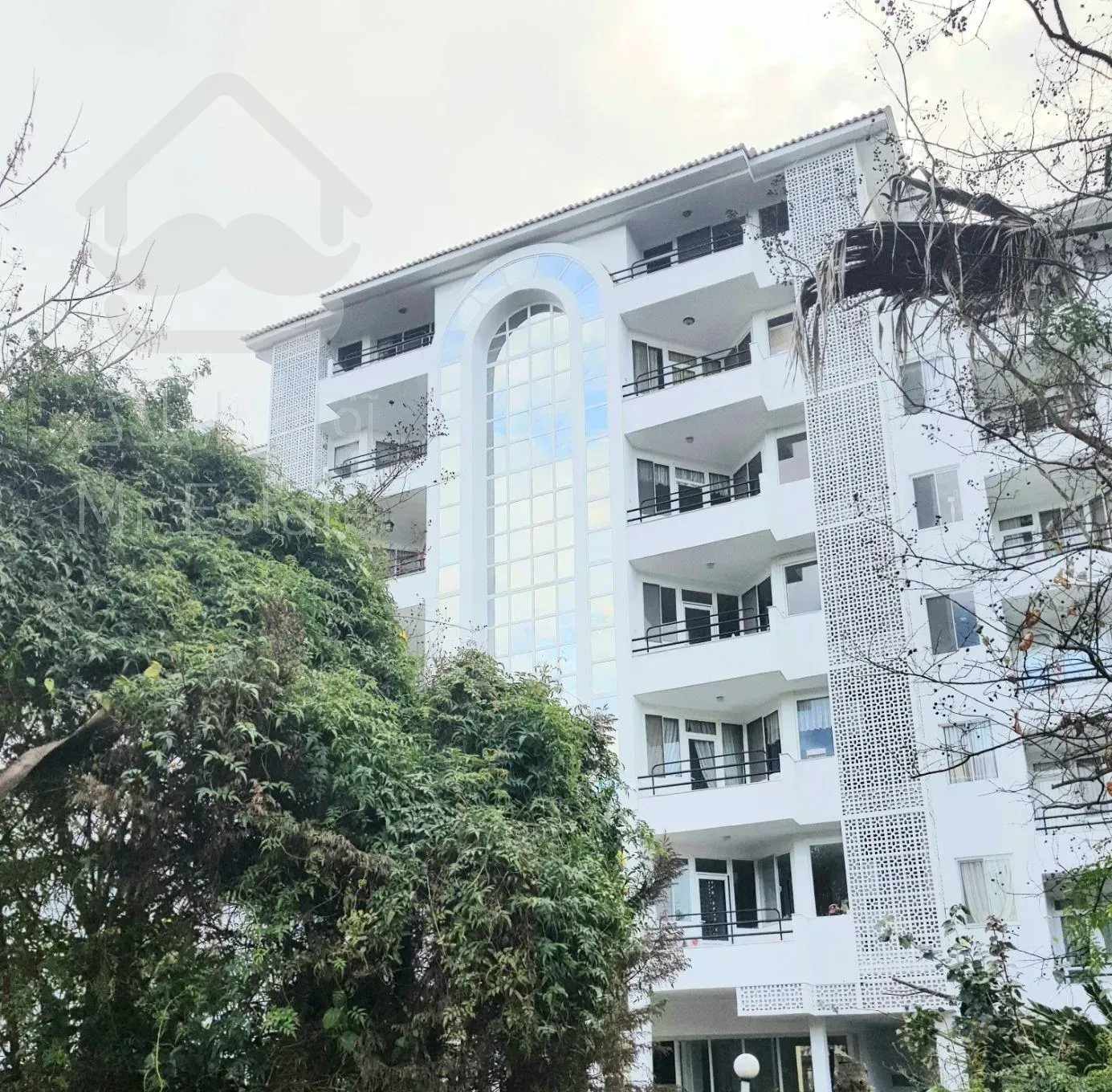 فروش آپارتمان ۱۰۰ متری۲خ مجتمع باران شهرک خوشامیان