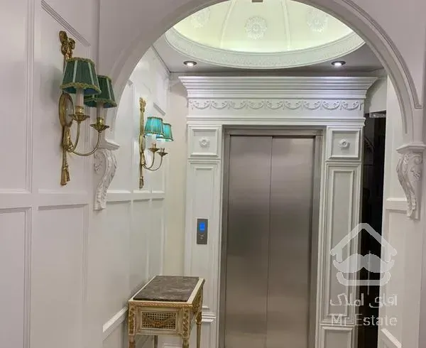 اپارتمان ۲۴۰متر فرمانیه