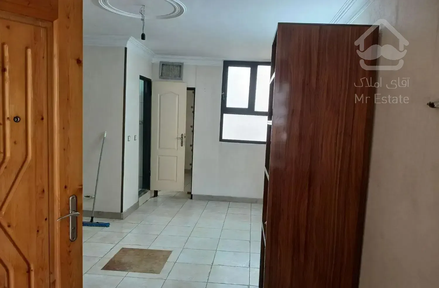 45متری  طبقه دوم تک واحدی  خ گودرزی