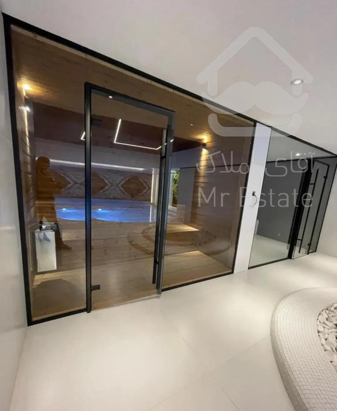 الهیه ...فرشته ۱۵۲ متر