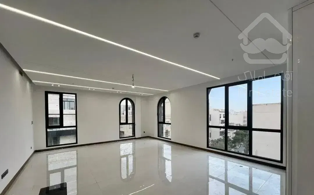 آپارتمان ۱۵۰ متری / تک واحدی