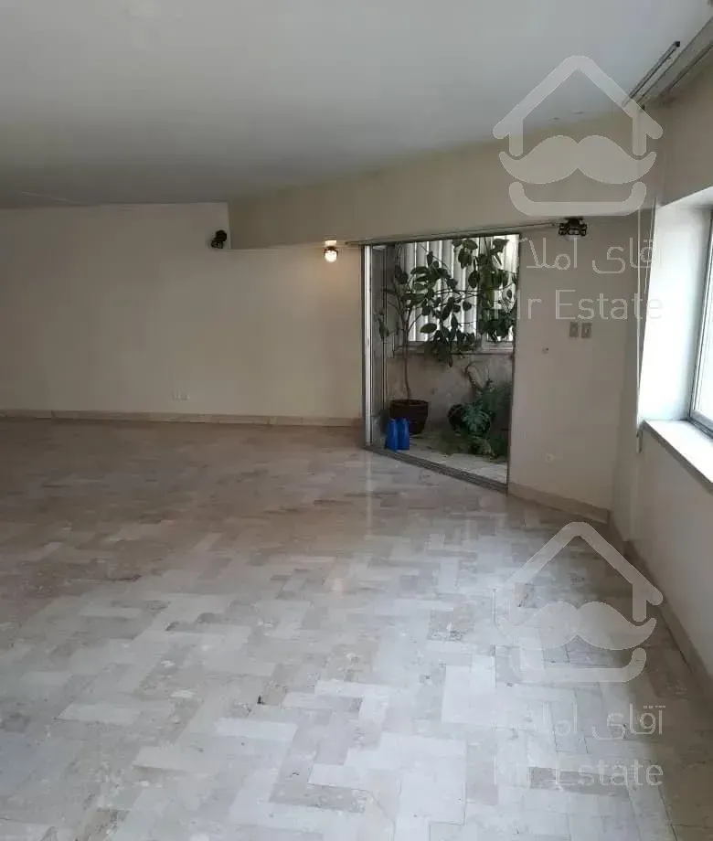 آرژانتین ۲۶۰ متر ۳ خوابه ( حیاط اختصاصی )