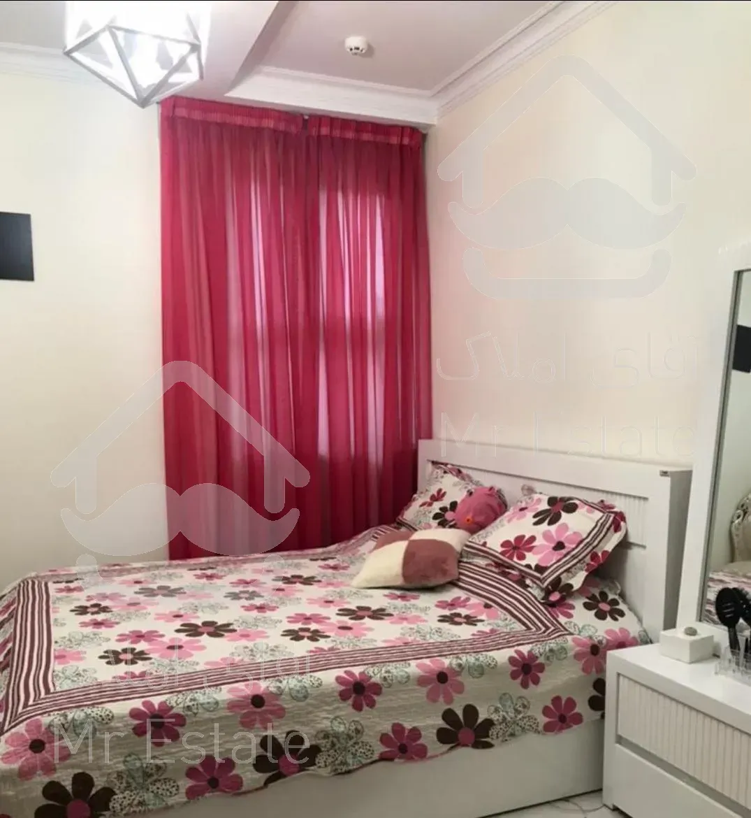 آپارتمان، شیان ۱۴۰متری سه خوابه