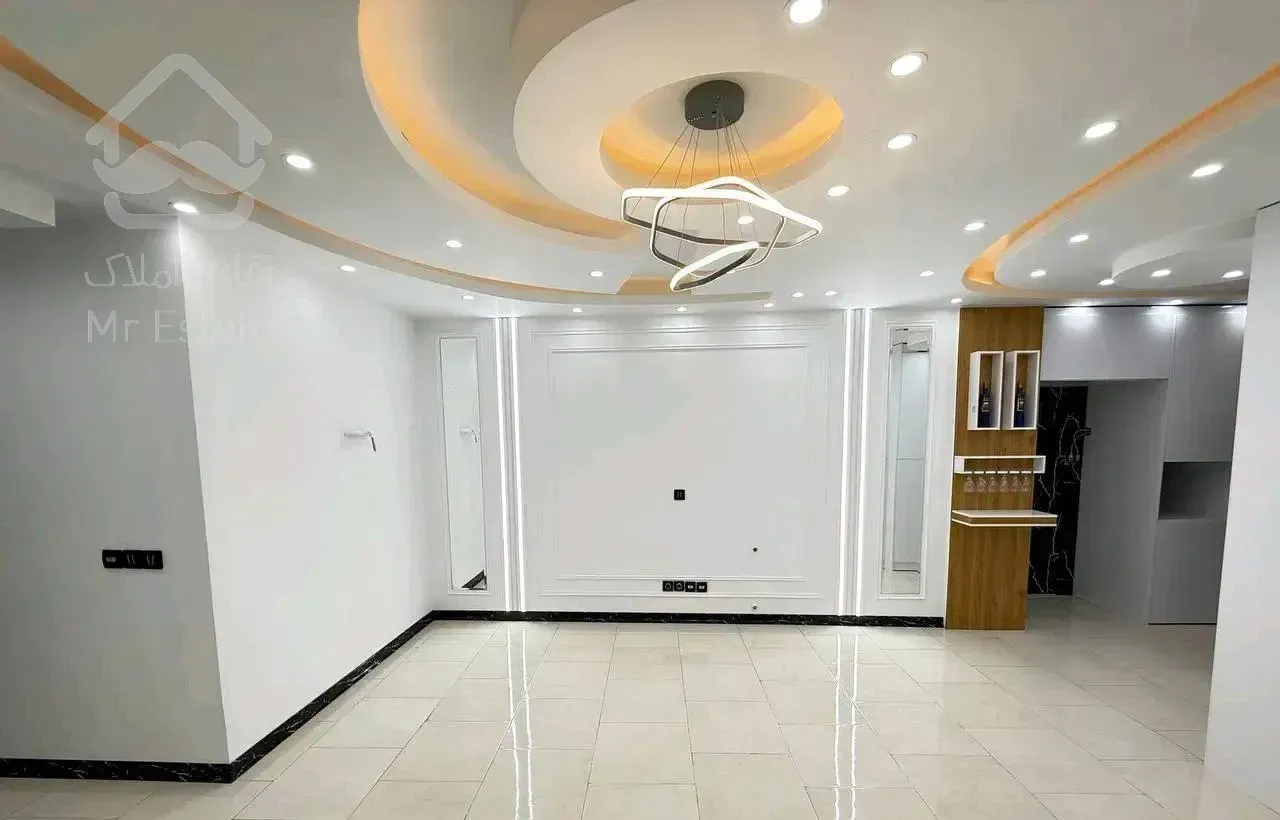 ۵۷متر/سالن پرده خور/فول امکانات/سند تک برگ/وامدار