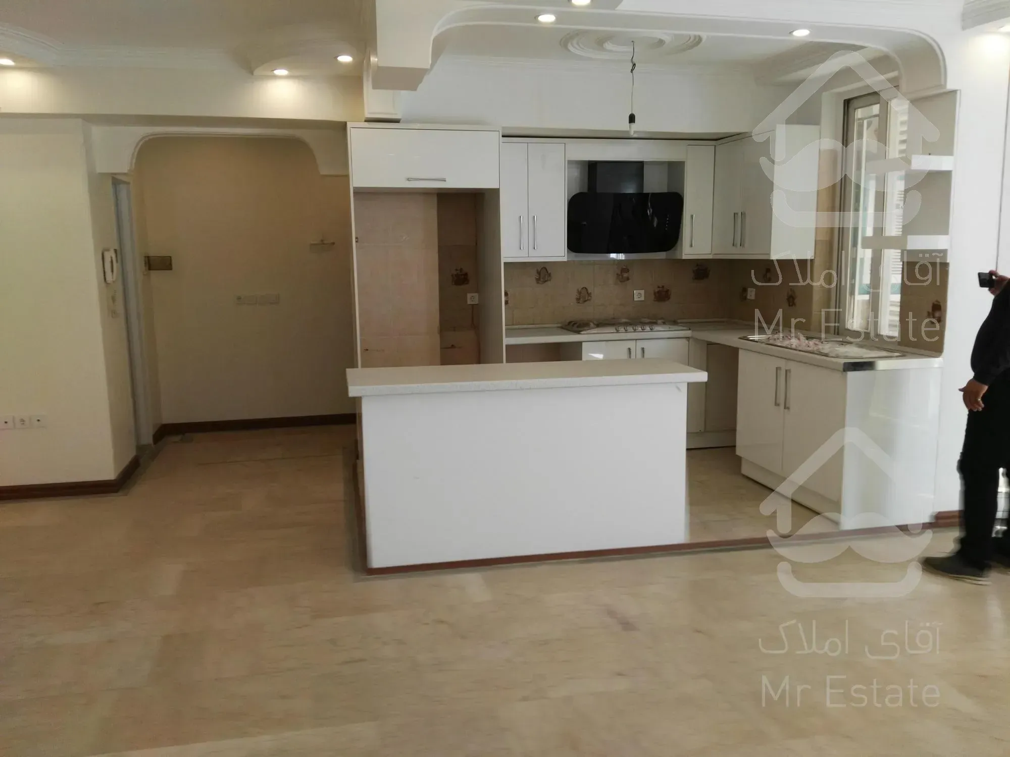 خرید آپارتمان دو خواب بلوار فردوس شرق