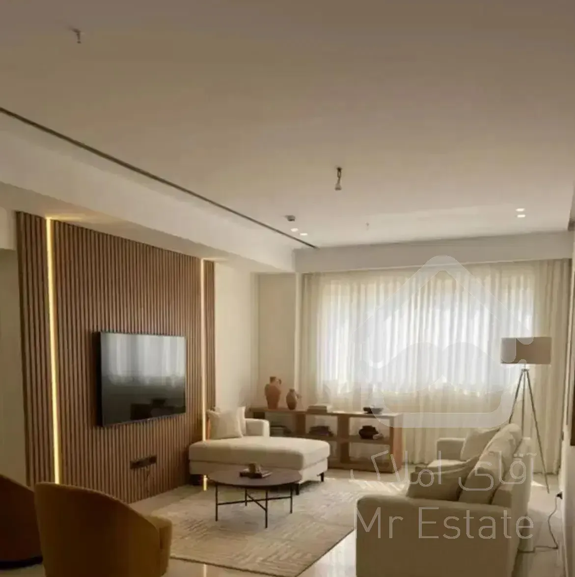 ۱۱۰ متر تکواحدی فول امکانات فلکه اول صادقیه