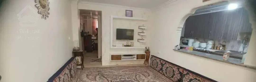 ۴۵ متر آپارتمان/هم‌کف حیاط دار