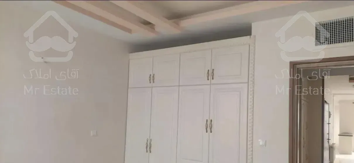 خانه شخصی ۲۰۸مترسه طبقه یکجا دریاچه راه آهن المپیک