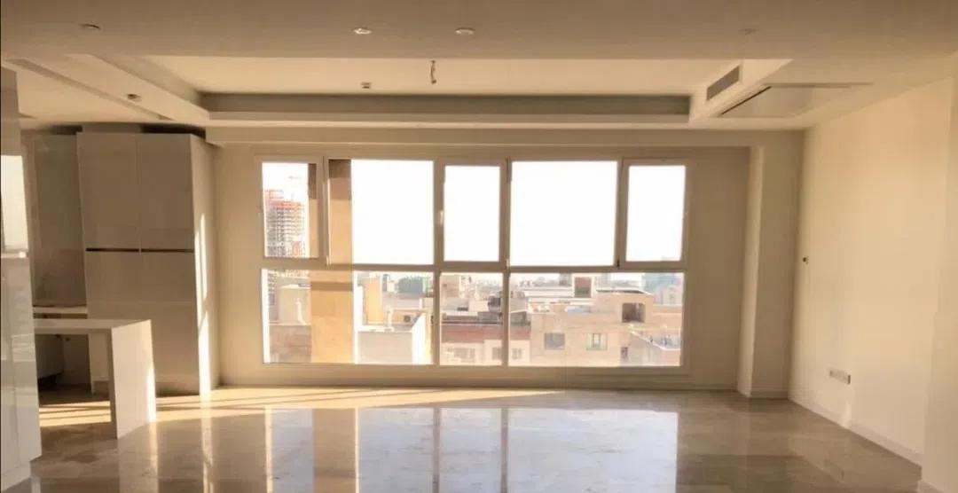 سعادت آباد* ١۴٧متر متر*فول مشاعات* طبقات بالا