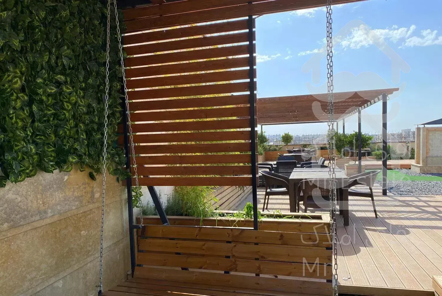 اجاره 100متری کوی مهر++روف گاردن