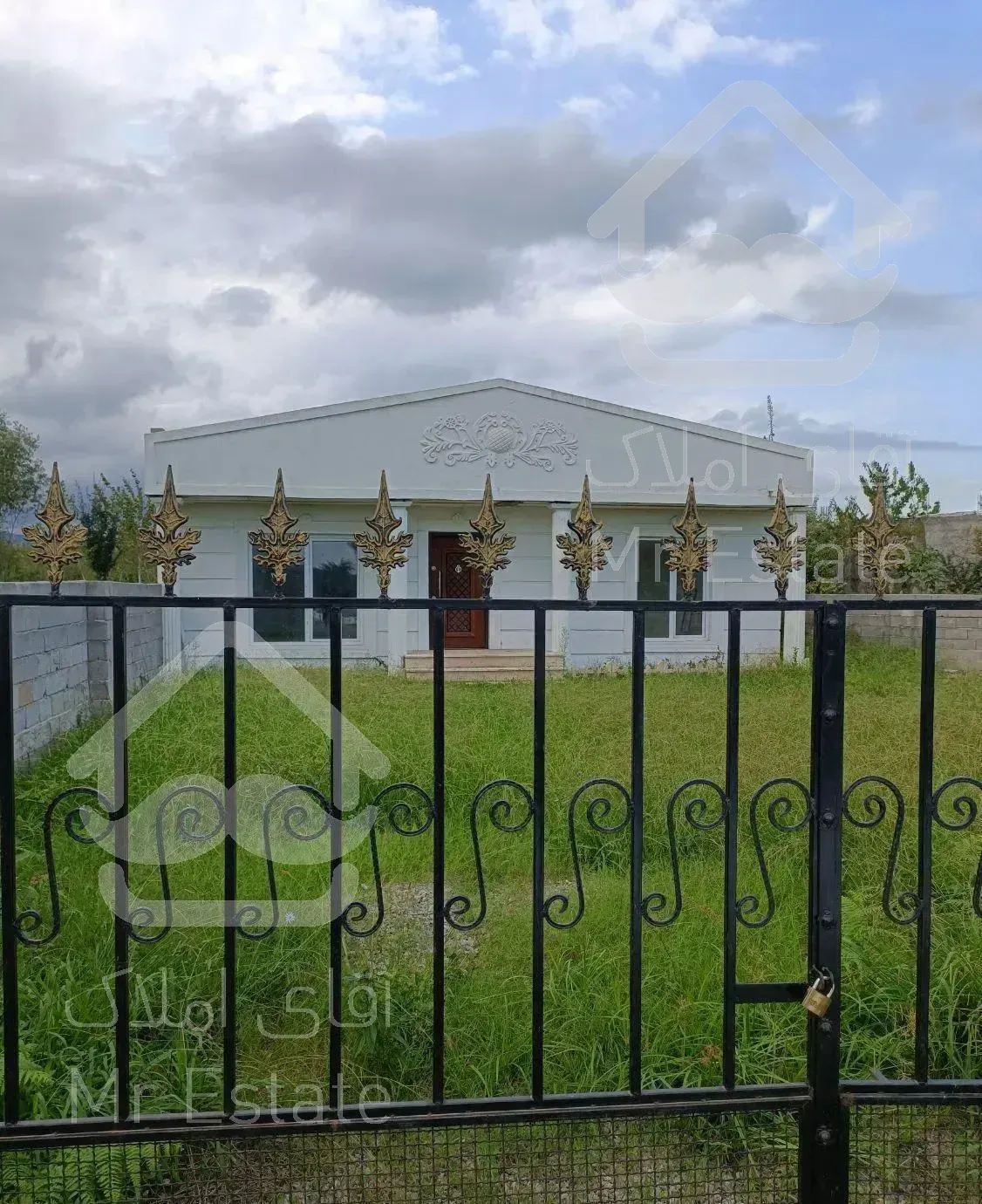 ویلای ۳۰۰متر