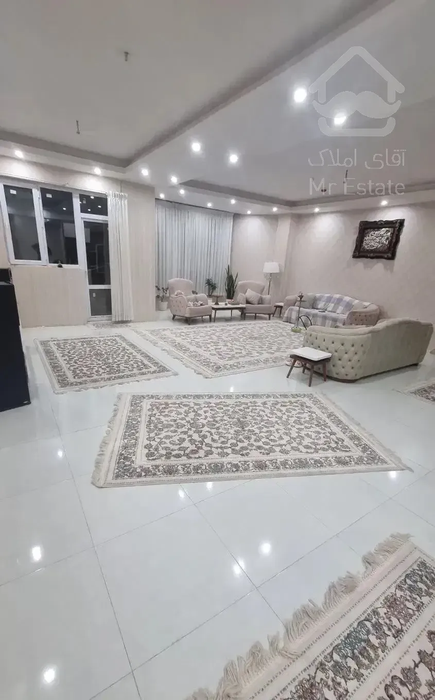 ۱۲۳ متر / شهرک وحدت/ نگارستان/ نوساز