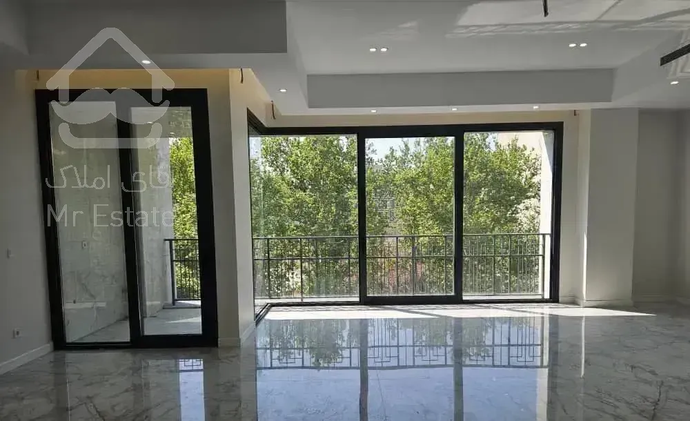 140 متر ۳ خوابه ** پیش فروش ** میرداماد