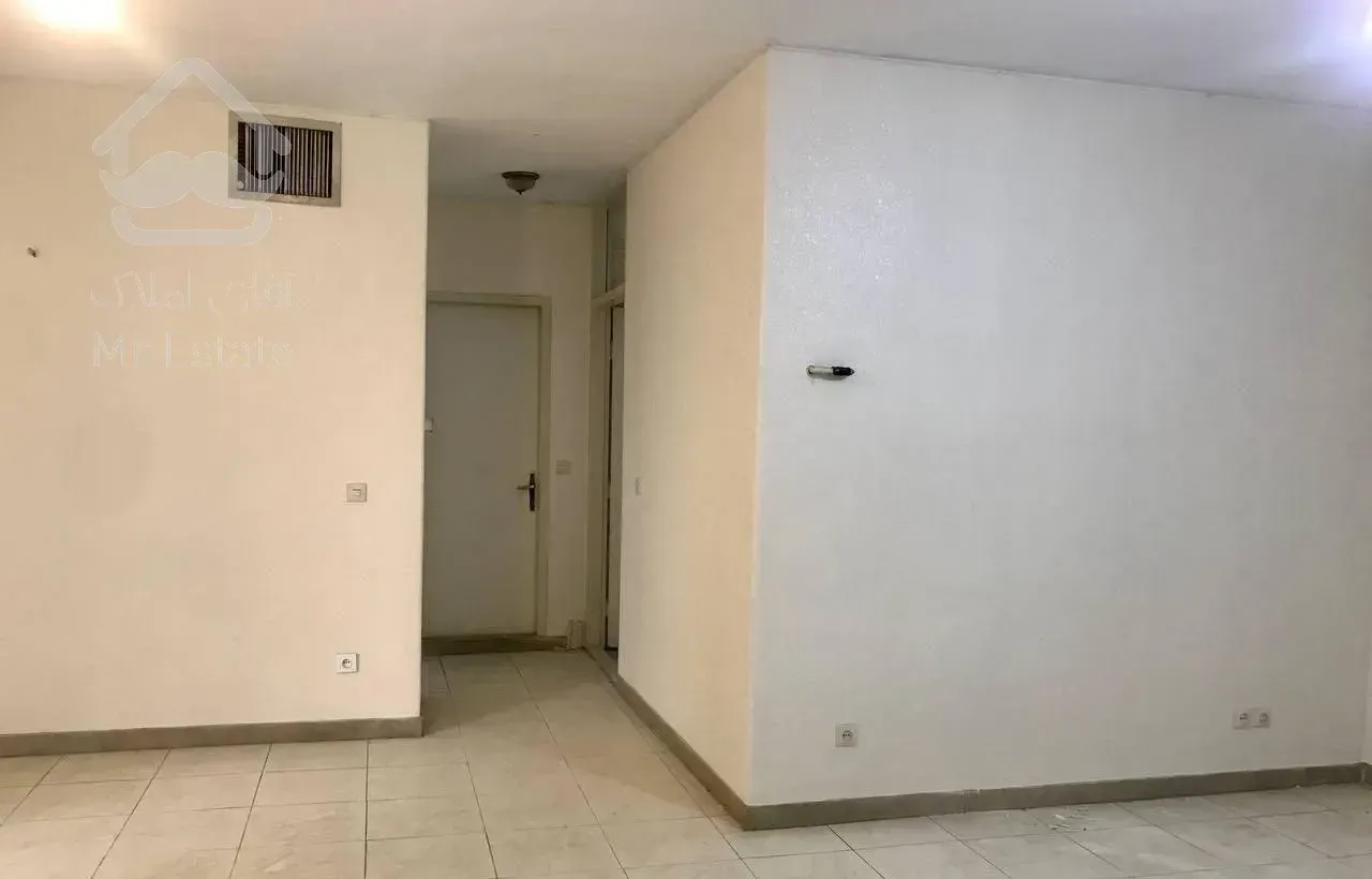 فروش آپارتمان ۶۷ متری  همکف