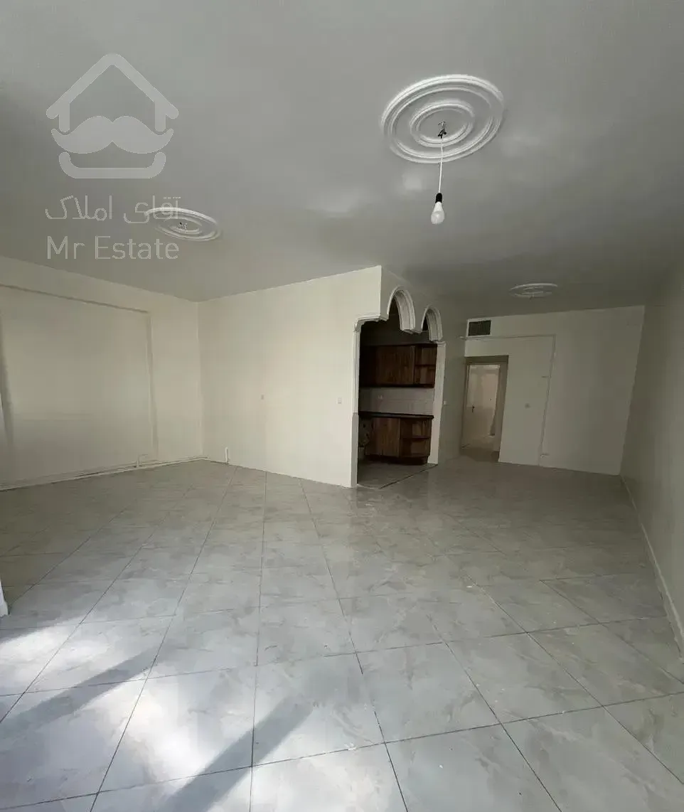 آپارتمان 120 متر / تکواحد / خوش نقشه