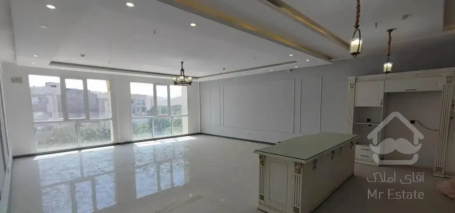 ابتدا اقبال/ پنجره قدی / ۳ نبش / قابل معاوضه (آزاد