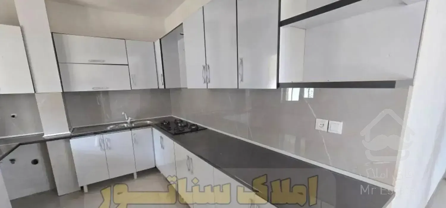 * تخصصی ویلا و آپارتمان * فروش ویلا 500متری