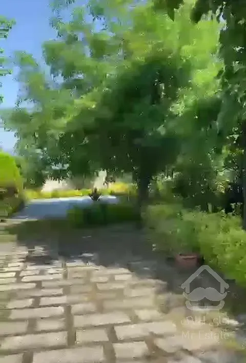 ۷۵ متر ویلا + ۸۵۶ متر زمین و محوطه و باغ