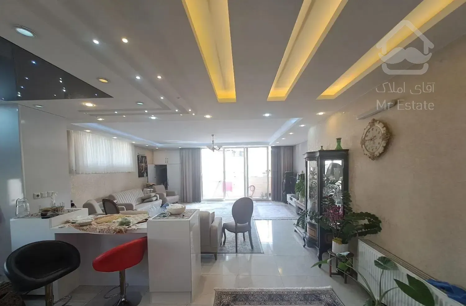 واحد۱۱۵متری/جنوبی شرقی/دو خواب مستر