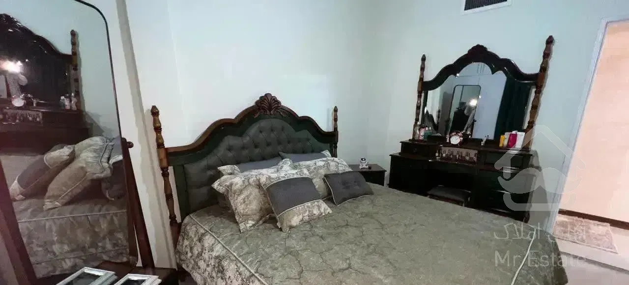 فروش آپارتمان ۸۰متری مجتمع بانک تجارت