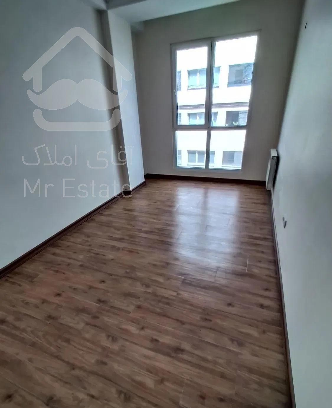 95متر/دوخواب/سالن پرده خور/روبه افتاب/بیمه