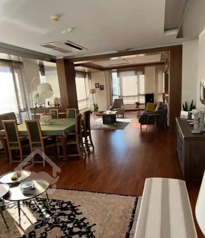 واحد آپارتمان ۱۳۵متر/۳خواب/ظفر میرداماد