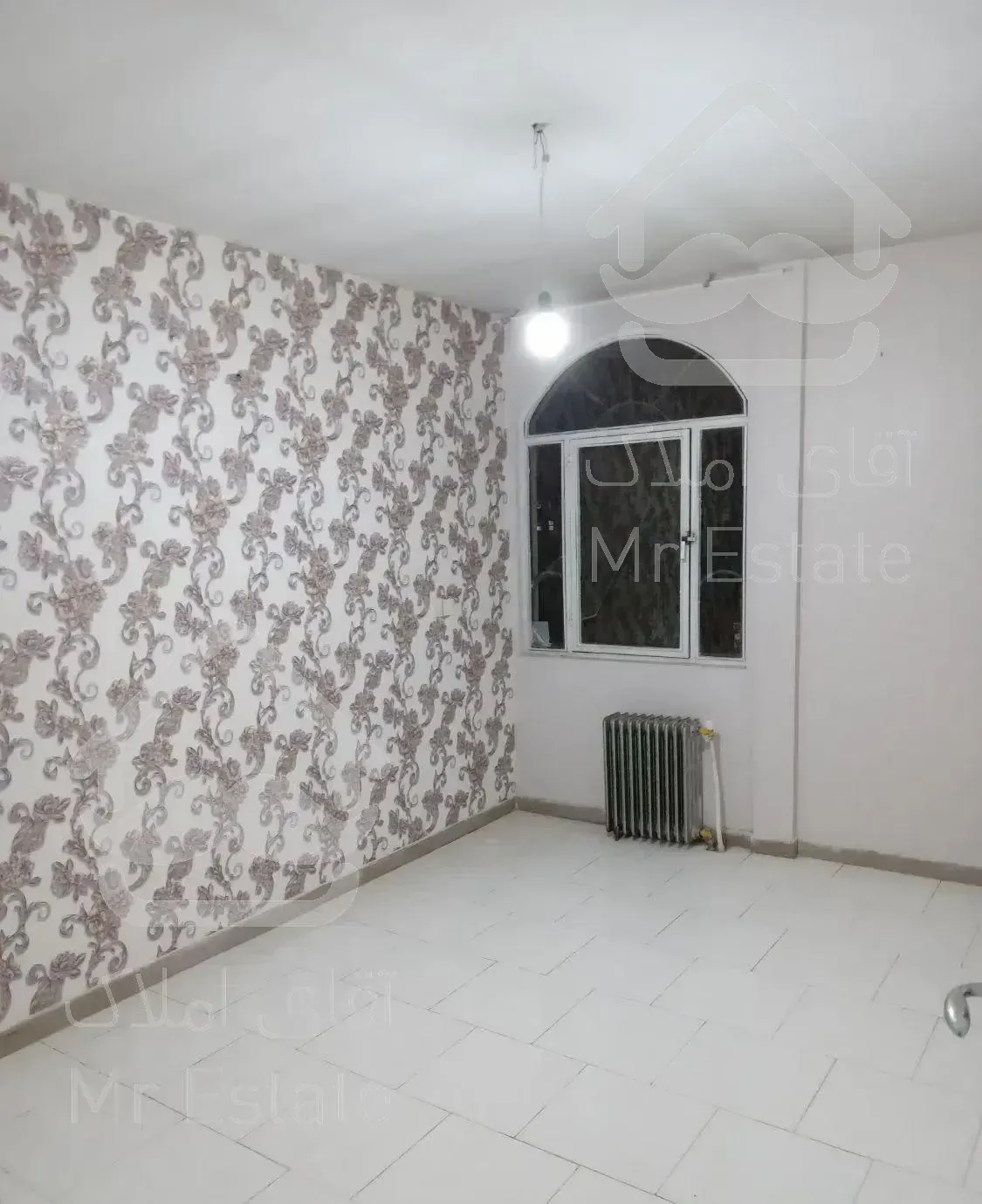 فروش آپارتمان ۱۰۰ متری/خوش نقشه و ارزنده/سند آماده