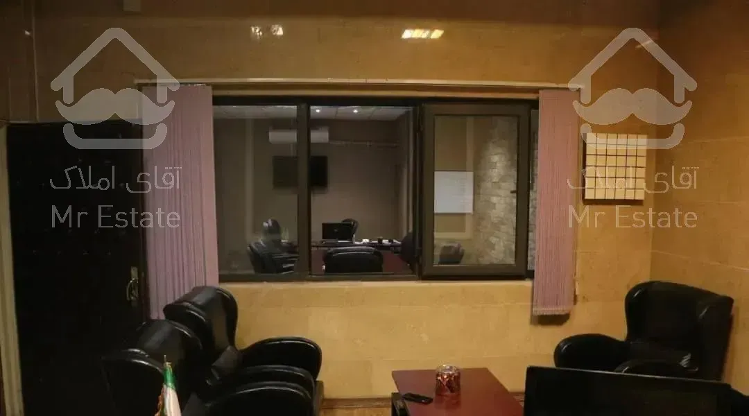 آپارتمان اداری فروشی ۱۲۷ متر مجتمع طوبی