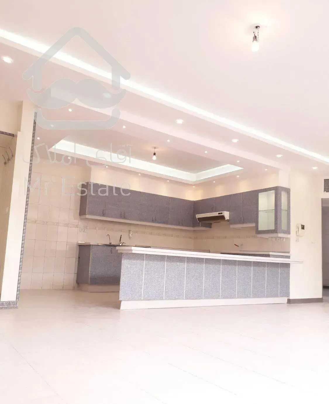 ۱۱۰متر اپارتمان خیابان توحید دوطرف نور