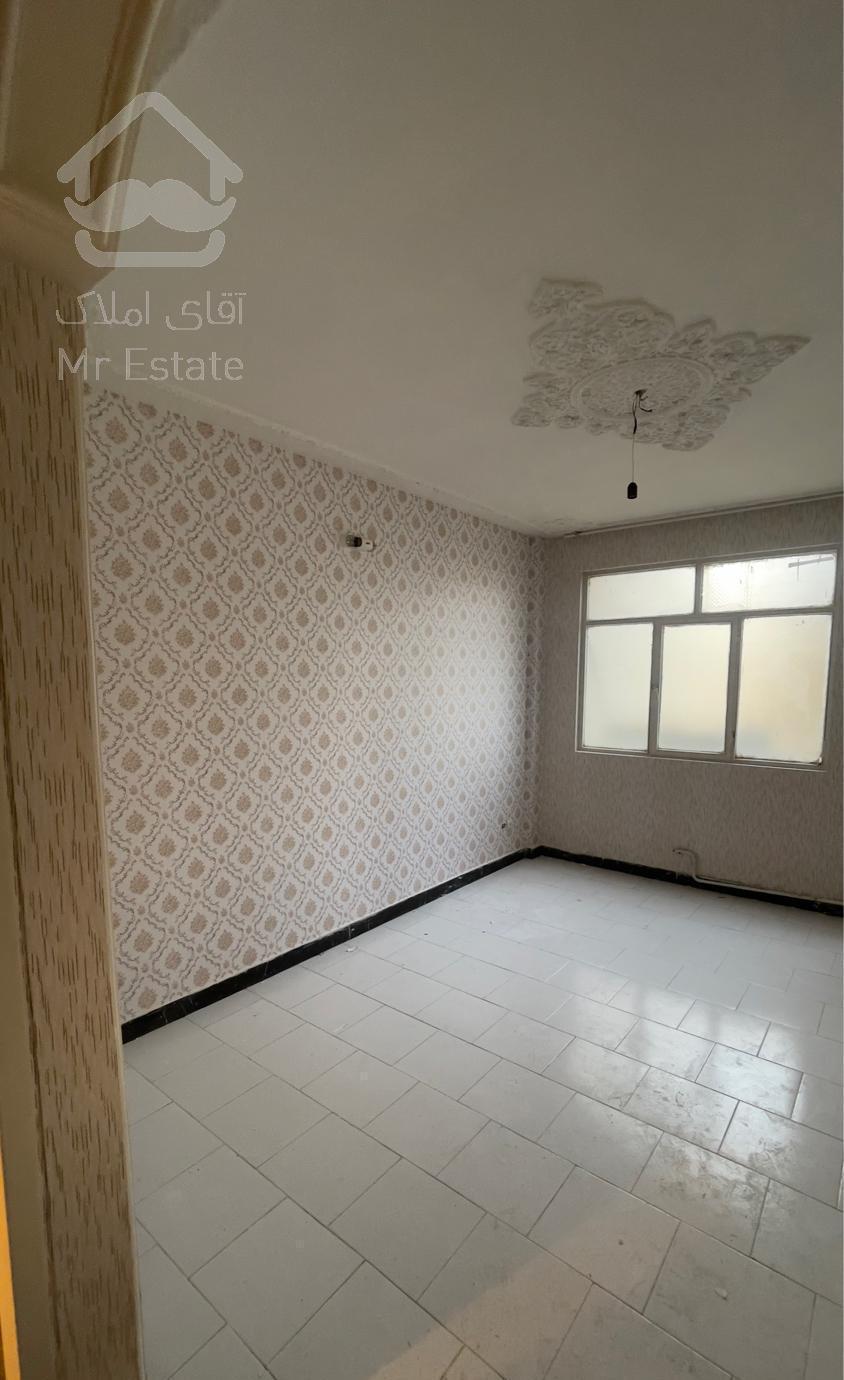 اپارتمان ۴۶متری طبقه دوم