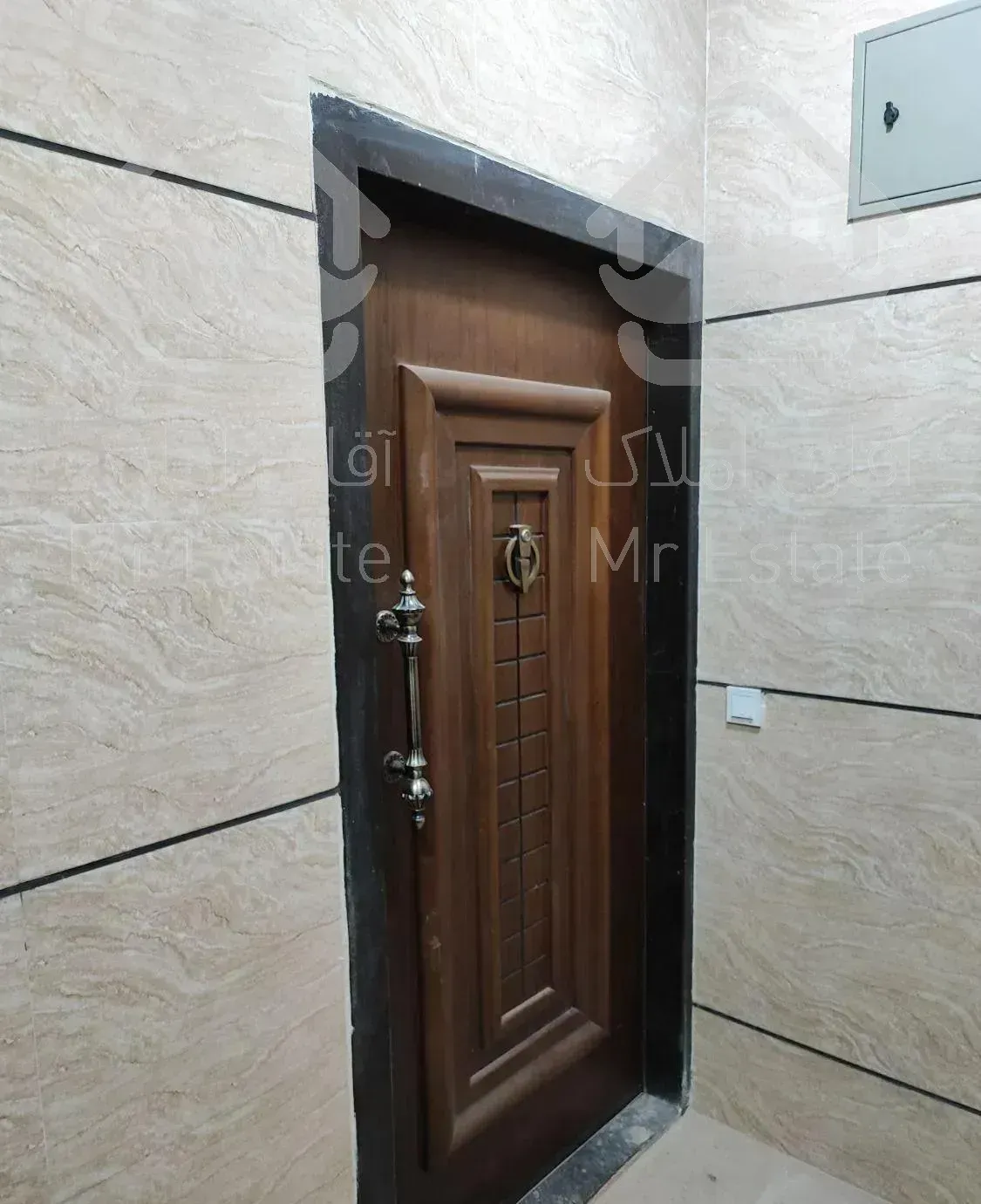 آپارتمان ۹۰متری طبقه ۱(گرمایش کف)(فاز۱)شهرک سیمرغ