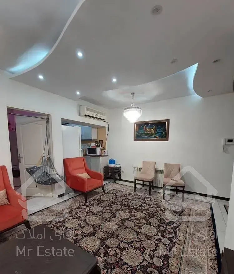 اجاره اپارتمان50متر/پکیج/کولرگازی/پارکینگ سندی