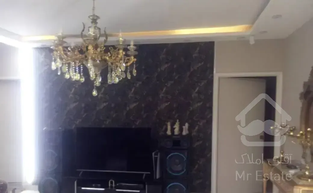 یک نفر همخونه نیازمندم