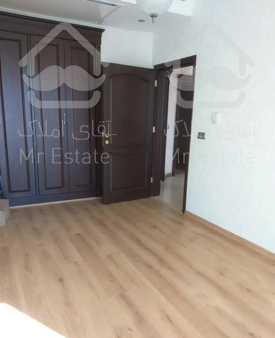 ۱۱۲متر آپارتمان ۲خواب فول امکانات بازسازی شده ظفر