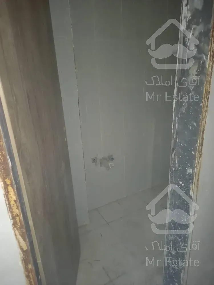 پرند   ۸۲ متر ۲ خواب پارکینگ و انباری