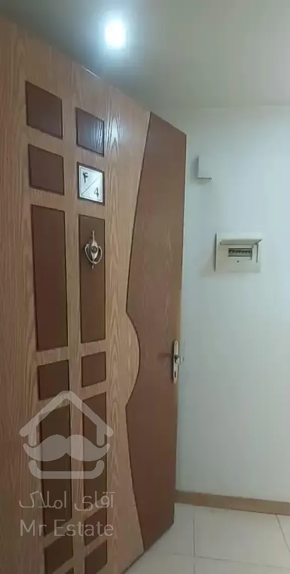 فروش آپارتمان۷۱متر۲خواب فول امکانات پرده خور+حیاط