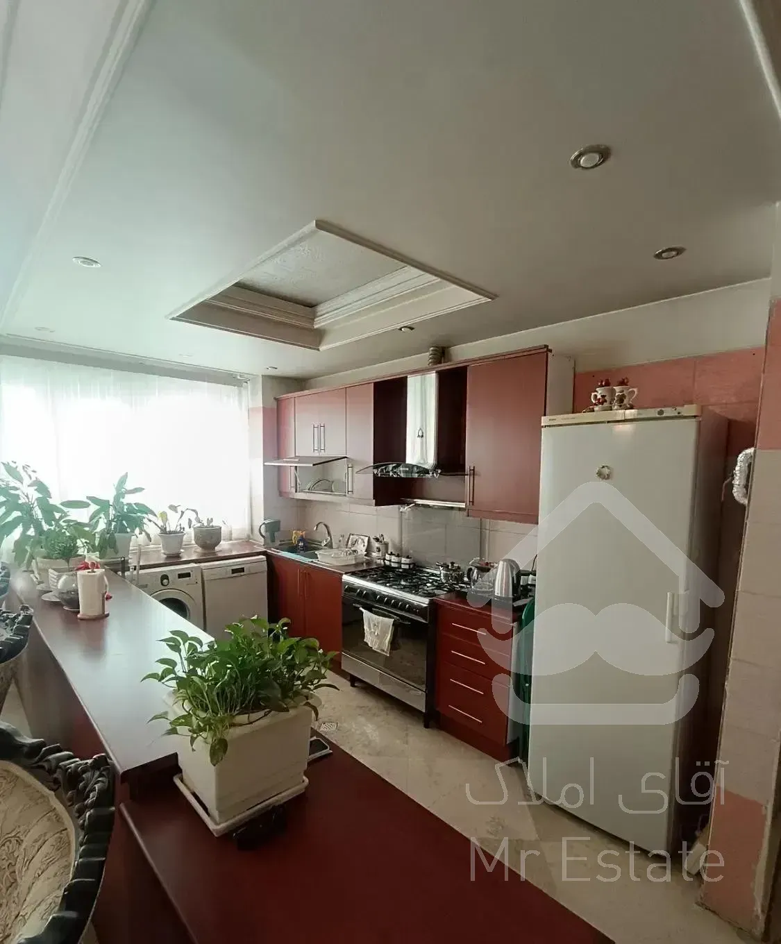 ۱۲۰متر۳خواب بلوار دریا سعادت آباد