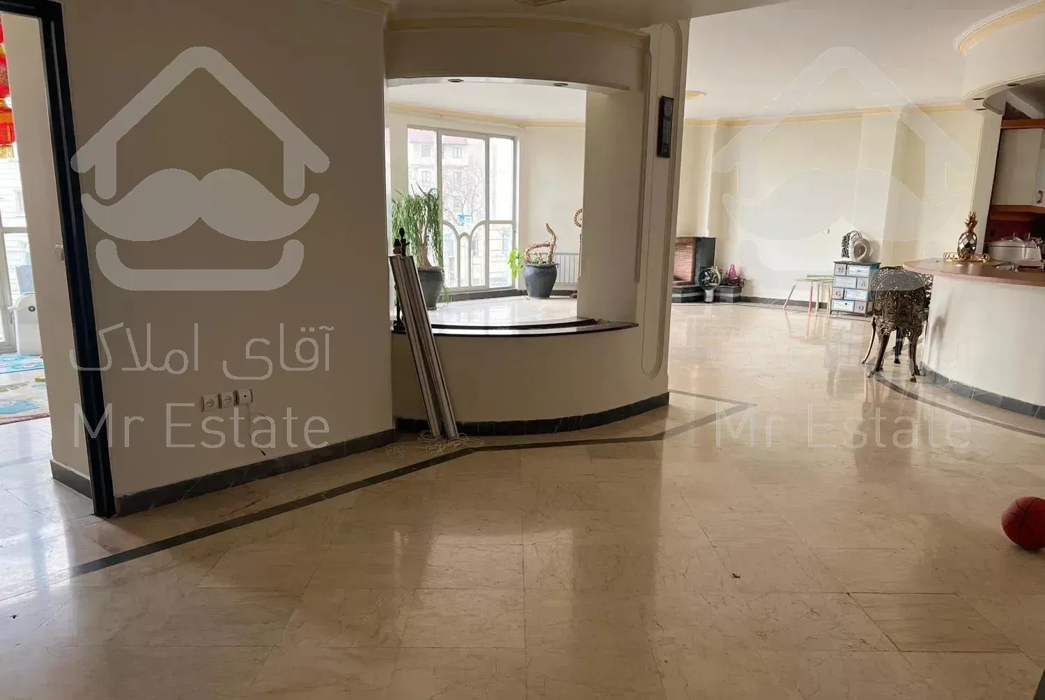 اپارتمان ۲۰۰ متری تکواحدی،سه خواب