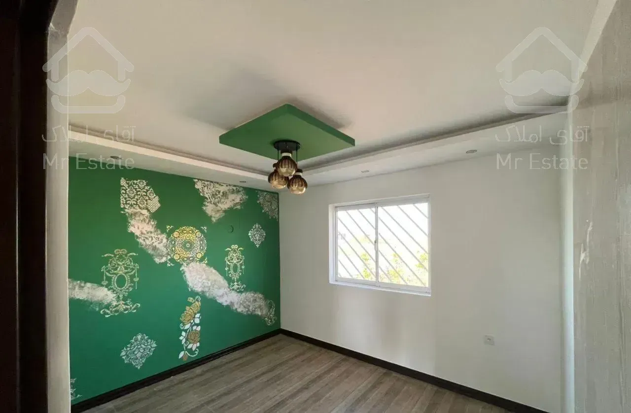 نیم پیلوت۲۶۰متری/شهرکی/سنددار/پشت پارک جنگل