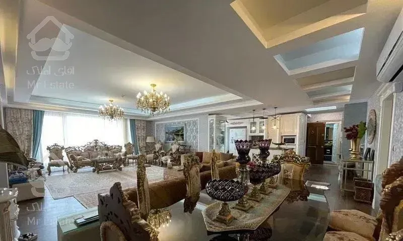 ۲۲۸متر۳خ مستر/۴ساله/فول فرنیش/لابی مجلل ویو ابدی