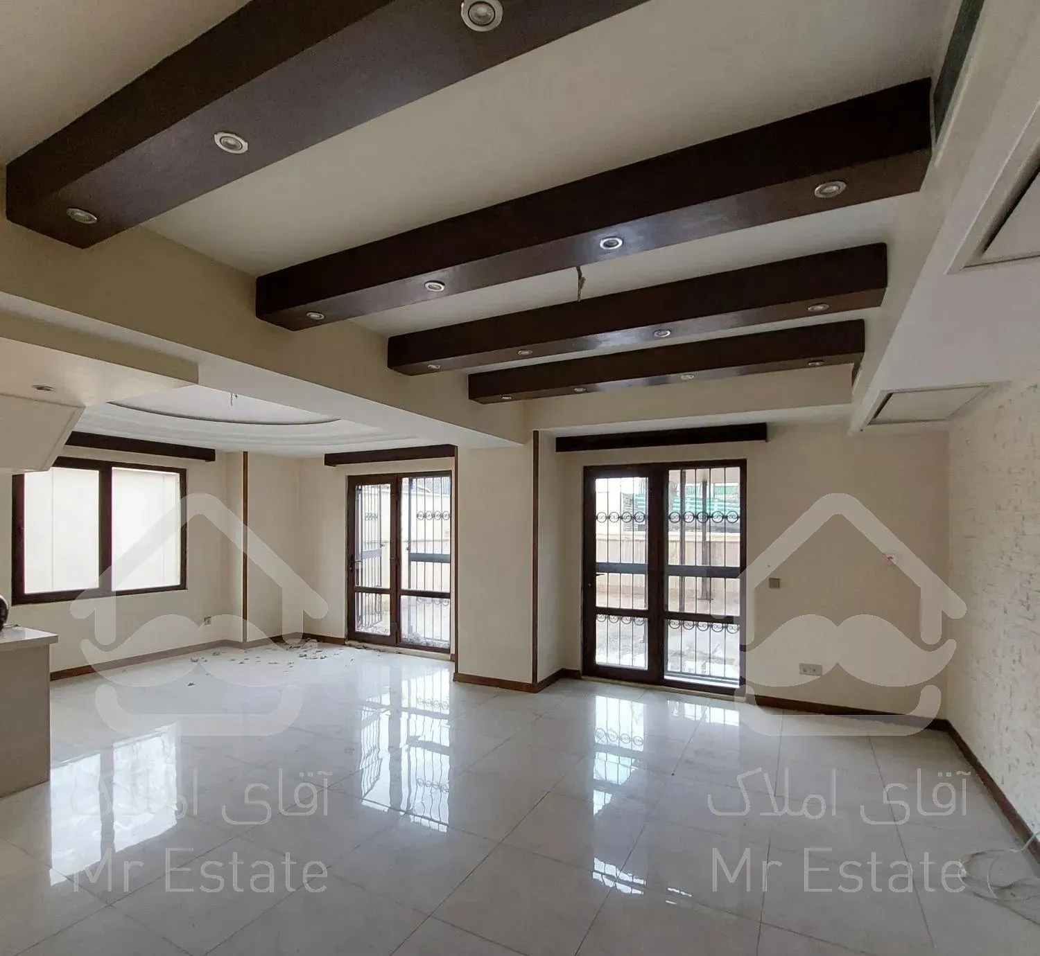 ۱۳۸ متر برج باغ